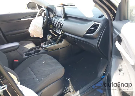 2021 Kia Seltos Lx from USA, damaged, VIN KNDEPCAA6M7114902